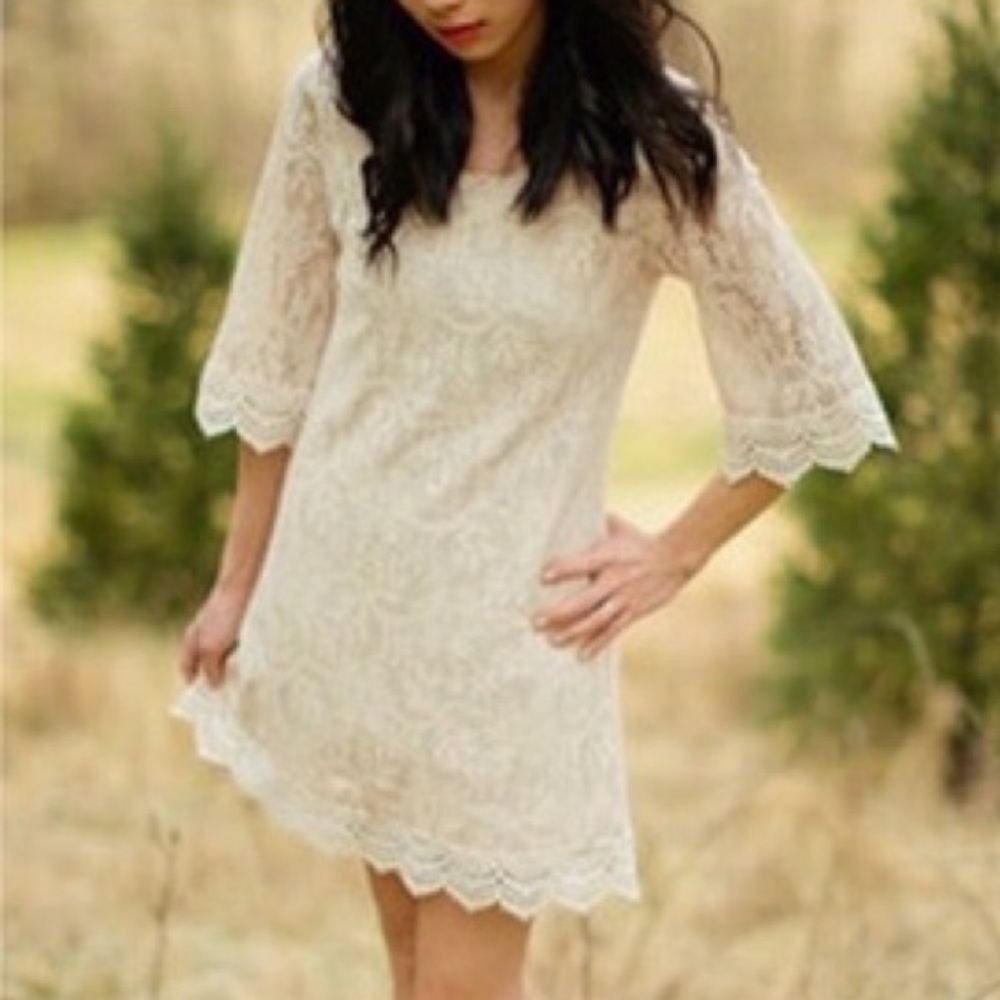 H&M Divided Lace Cream Crochet bell sleeve Dress size 8 EUC